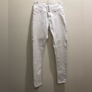 Rue21 white high waist jogging pants. Size 7/8R